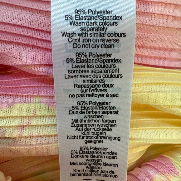 Prettylittle Thing Multi Floral Print Plisse Bandeau Maxi Dress SZ US 0 - Picture 7 of 7